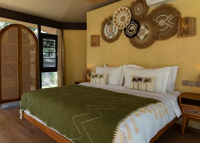 Vela Boutique - Oceanfront Luxuszelt Tianyar