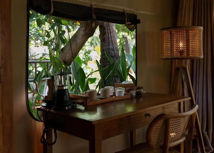 Vela Boutique - Oceanfront Campo de lujo Tianyar